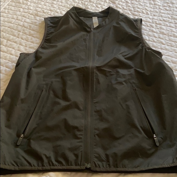 Lululemon